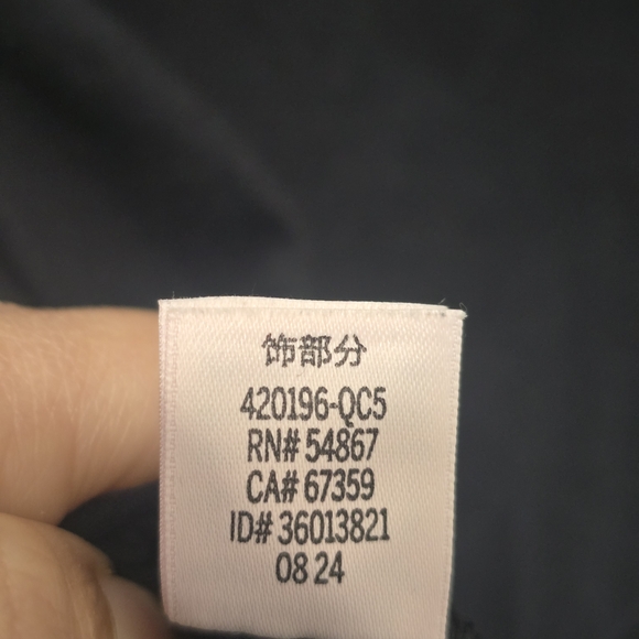 ​Victoria's Secret Rhinestone Logo Graphic Tee - Picture 6 of 8